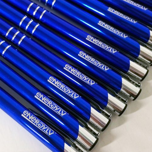 Pildspalvas ar gravējumu energy.lv