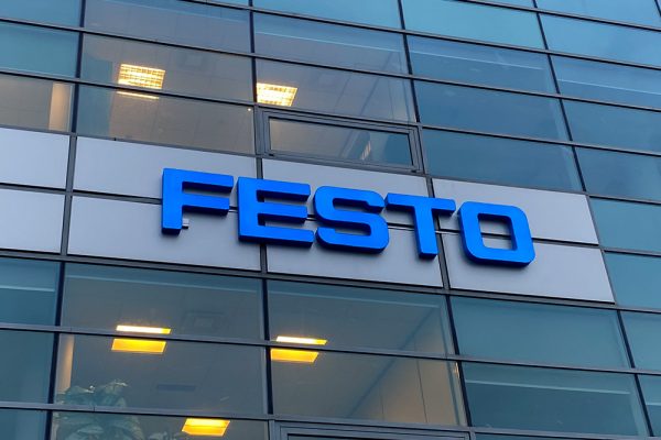 festo_telpiskie_burti